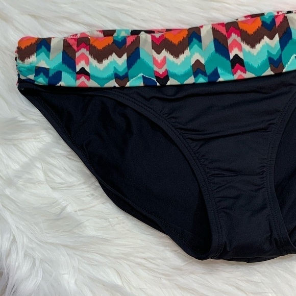 NWT La Blanca Multicolored Shirred Band Hipster - Picture 4 of 8